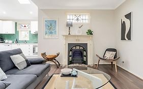 Cosy Modern Blue Mountains Cottage Katoomba